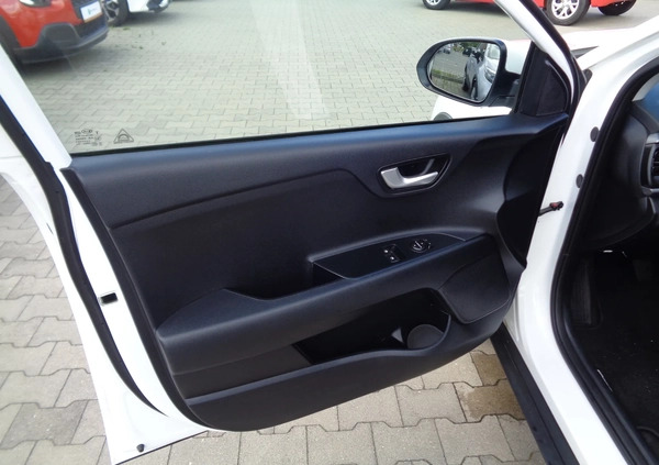 Kia Stonic cena 66900 przebieg: 26000, rok produkcji 2019 z Rydułtowy małe 436